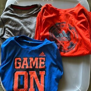 Boys long sleeve tees. Size 7.